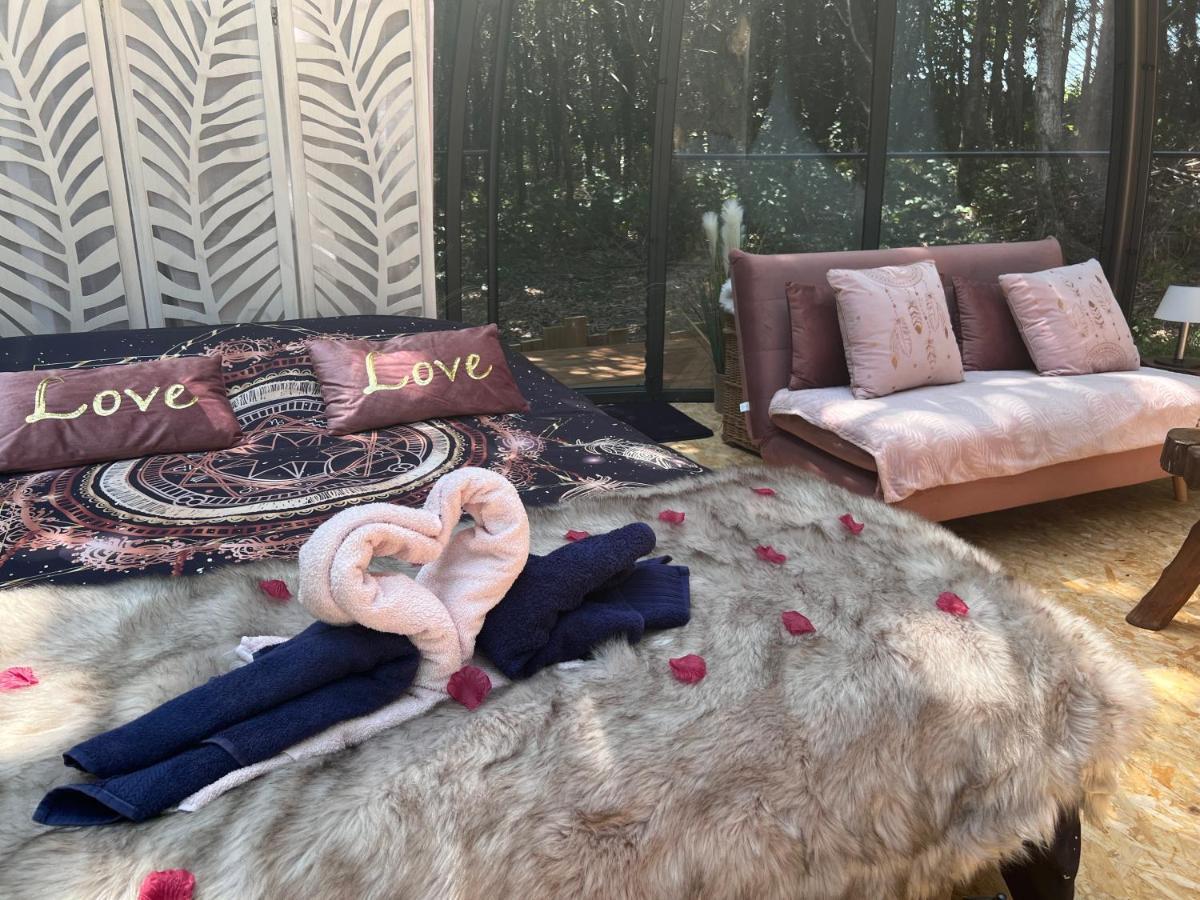Luxury tent Dome S'feerique Avec Acces Piscine *